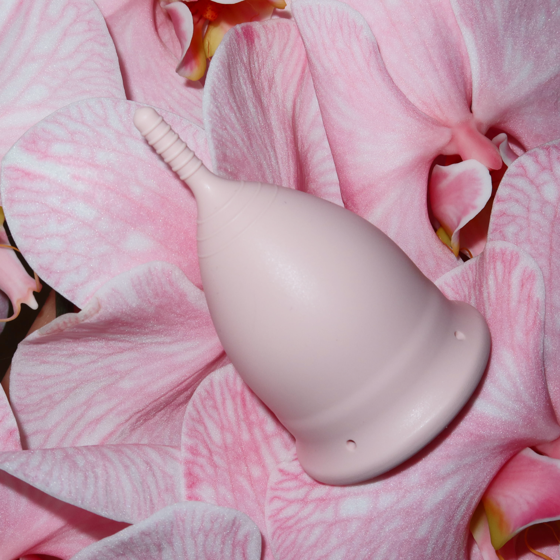 Menstruationstasse in Rosa – Nachhaltige Periodenlösung aus medizinischem Silikon